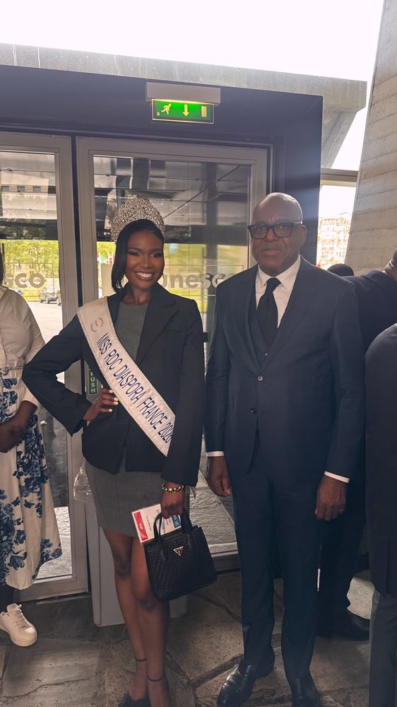 Pauline Monka Bile avec S.E. Émile Ngoy Kasongo, Ambassadeur de la RDC en France à l'UNESCO